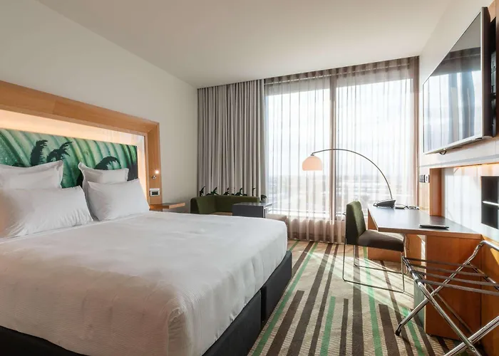Superior  King Room Mobility accessible